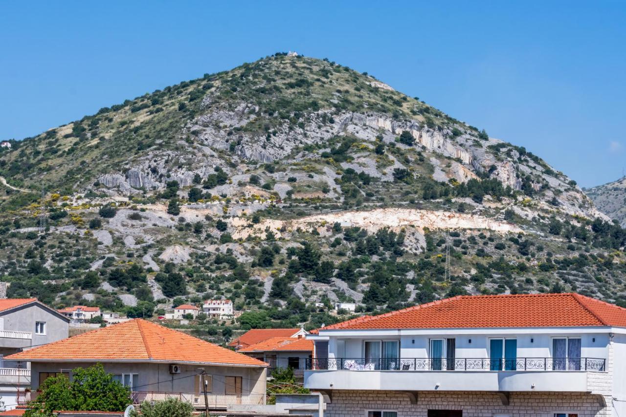 Judita Trogir Exterior photo