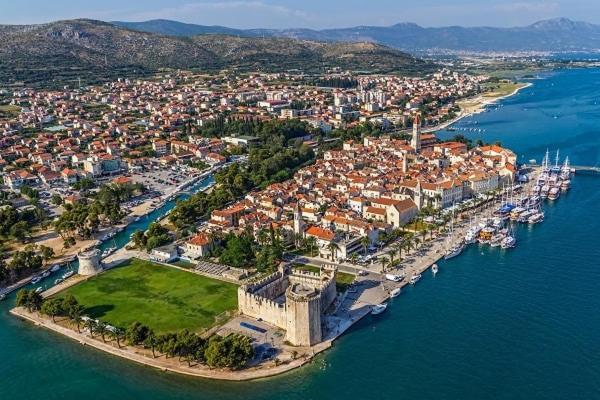 Judita Trogir Exterior photo